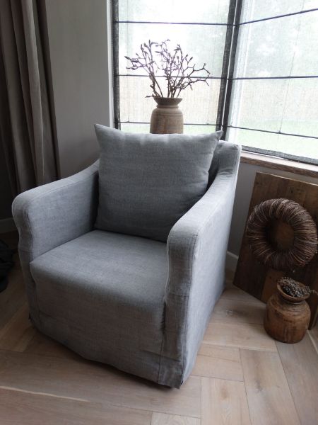 Picture of Landelijke linnen bijzetfauteuil Milano