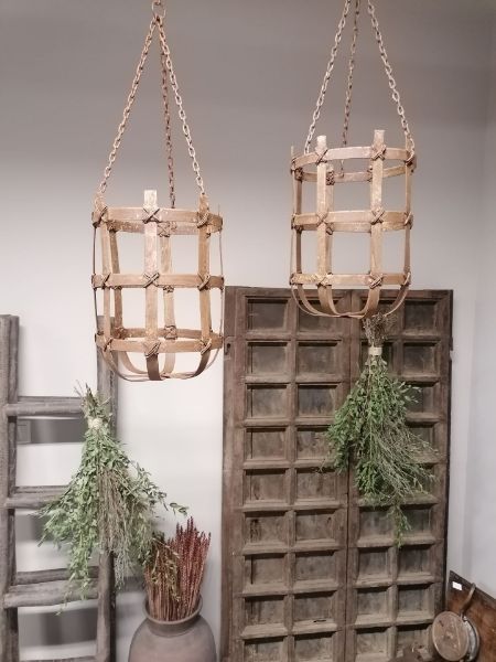 Picture of Stoer & Stijlvol hangbasket roest met ketting