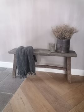 Picture of Oud houten bankje 100 cm