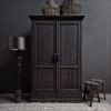 Picture of Stoere landelijke dichte kast tweedeurs met panelen