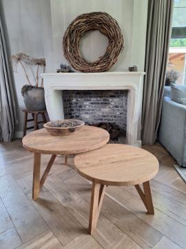 Picture of Stoere salontafel set/2 rond Rough naturel teak