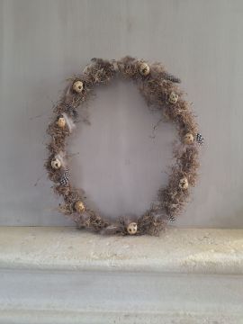 Picture of Paasei hangend met tillandsia & kwarteleitjes