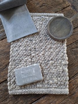 Picture of Vloerkleed handgeweven natuur wol grof Taupe